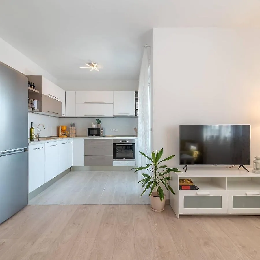 Apartman Lotos Apartment Trogir Croatia