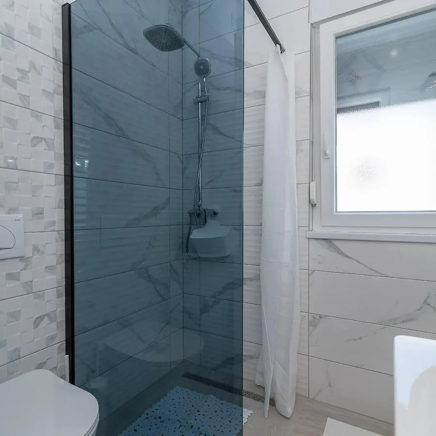 Apartman Lotos Apartment Trogir