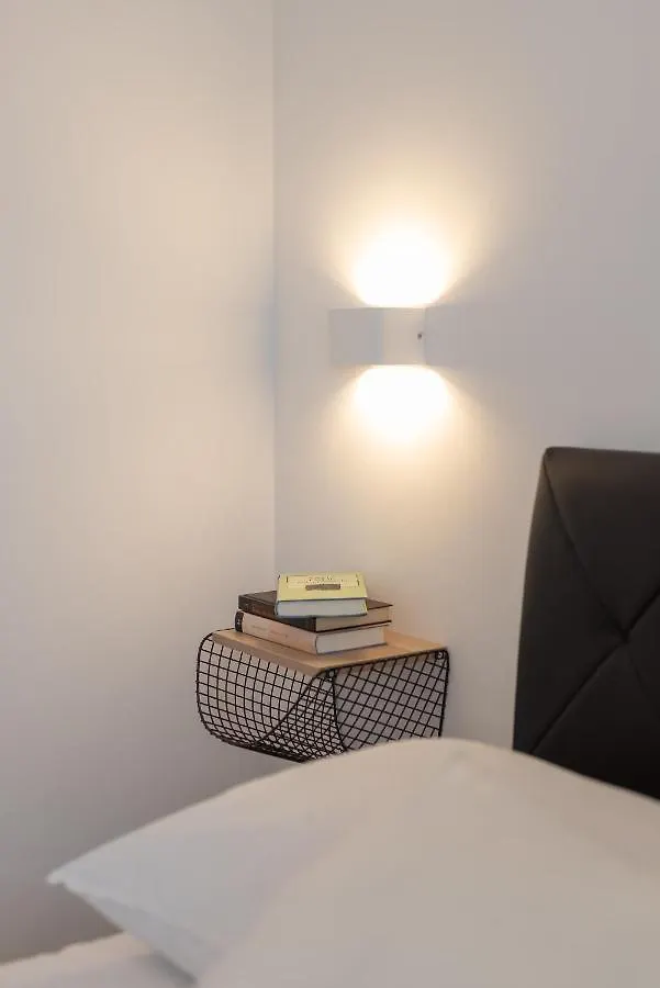 Apartman Lotos Apartment Trogir